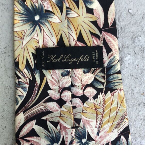 Vintage Karl Lagerfeld Floral tie - Picture 3 of 3